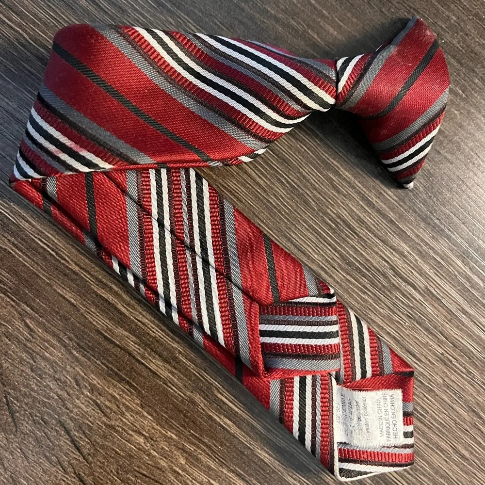 Kids’ Red Striped easy clip tie